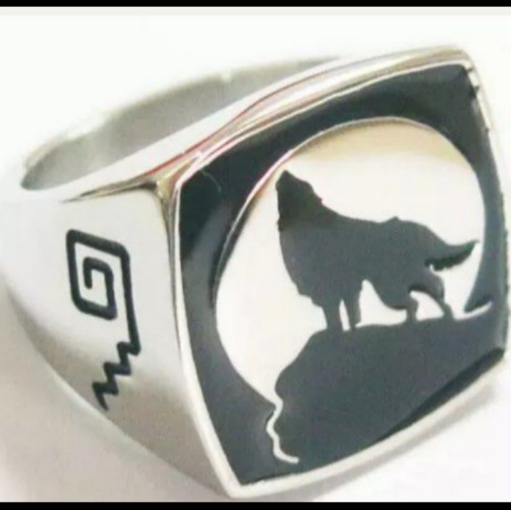 Men's Wolf Ring Size_ 13